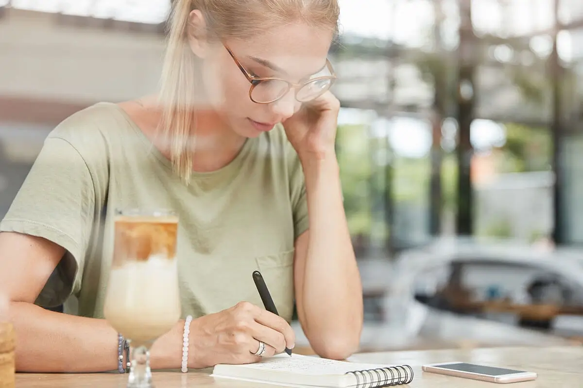 expressive-journaling-applications-in-therapeutic-interventions