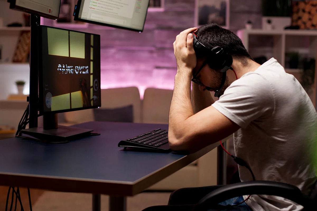 Signs of Game Addiction and Compulsive Gaming Patterns 